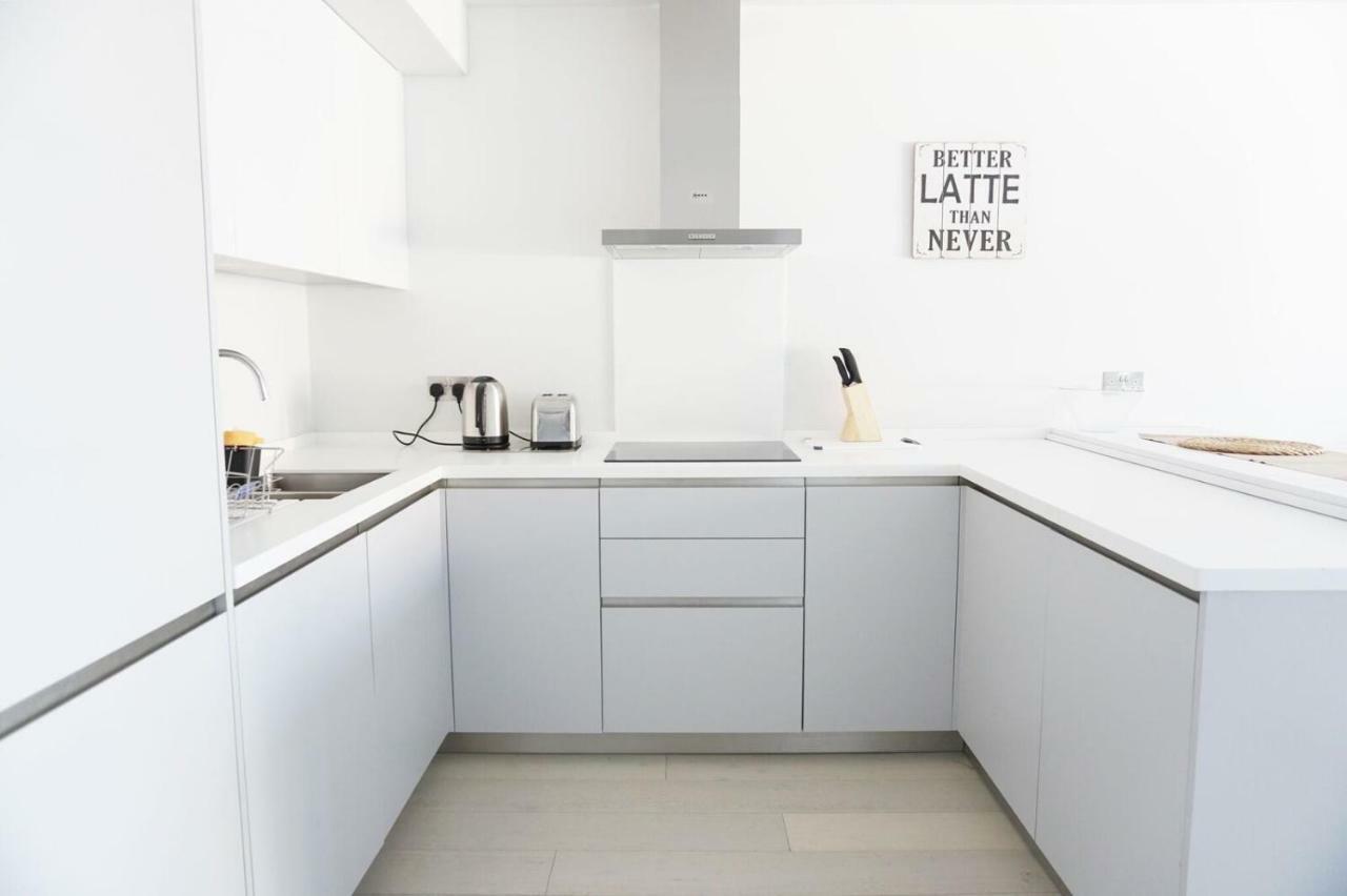 Saltwater Suites At Fistral New Quay Zewnętrze zdjęcie